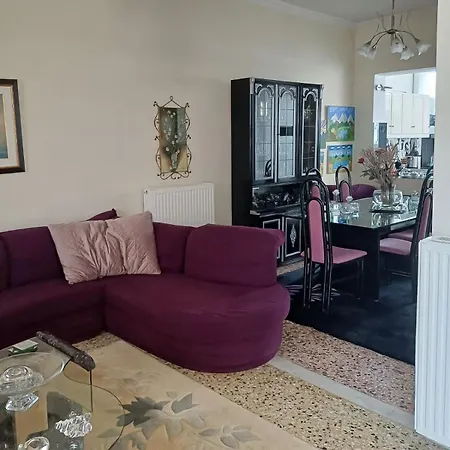 Διαμέρισμα Constantina D *