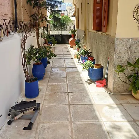 Constantina D דירה